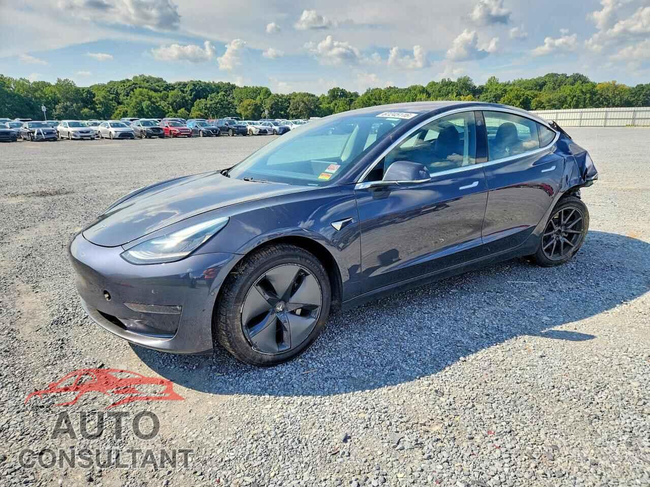 TESLA MODEL 3 2018 - 5YJ3E1EA0JF057985