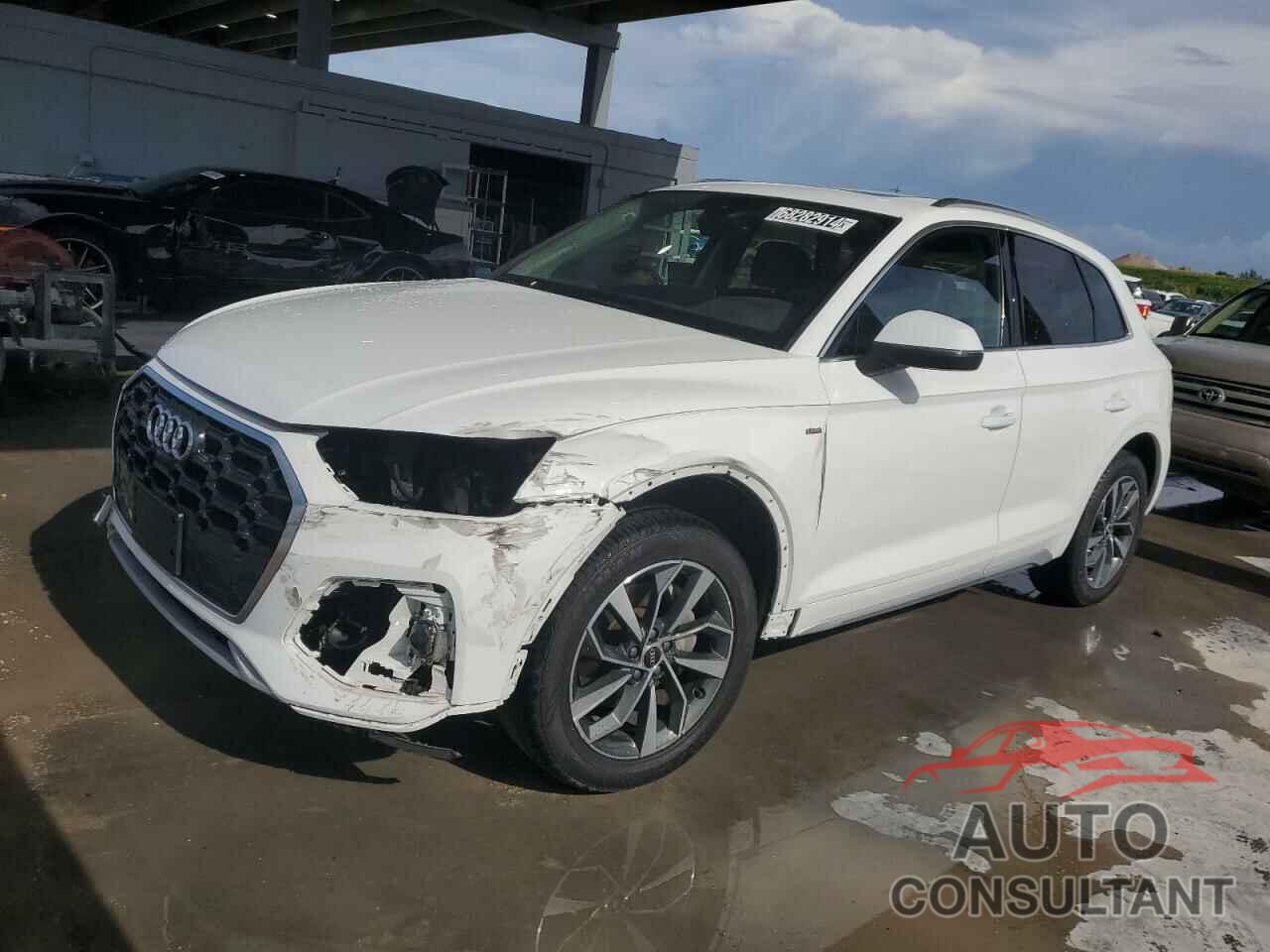 AUDI Q5 2023 - WA1EAAFY3P2057257