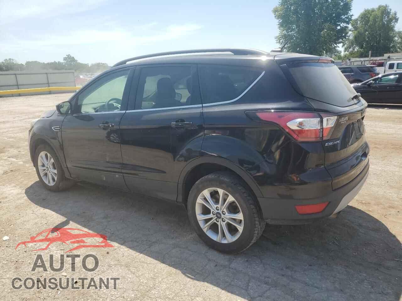 FORD ESCAPE 2018 - 1FMCU9GD8JUB75679