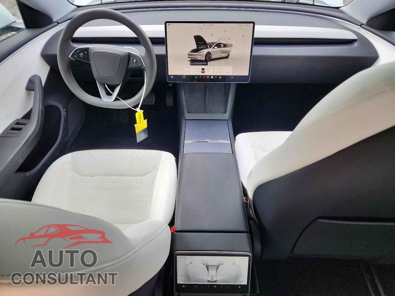TESLA MODEL 3 2025 - 5YJ3E1EA3SF966823