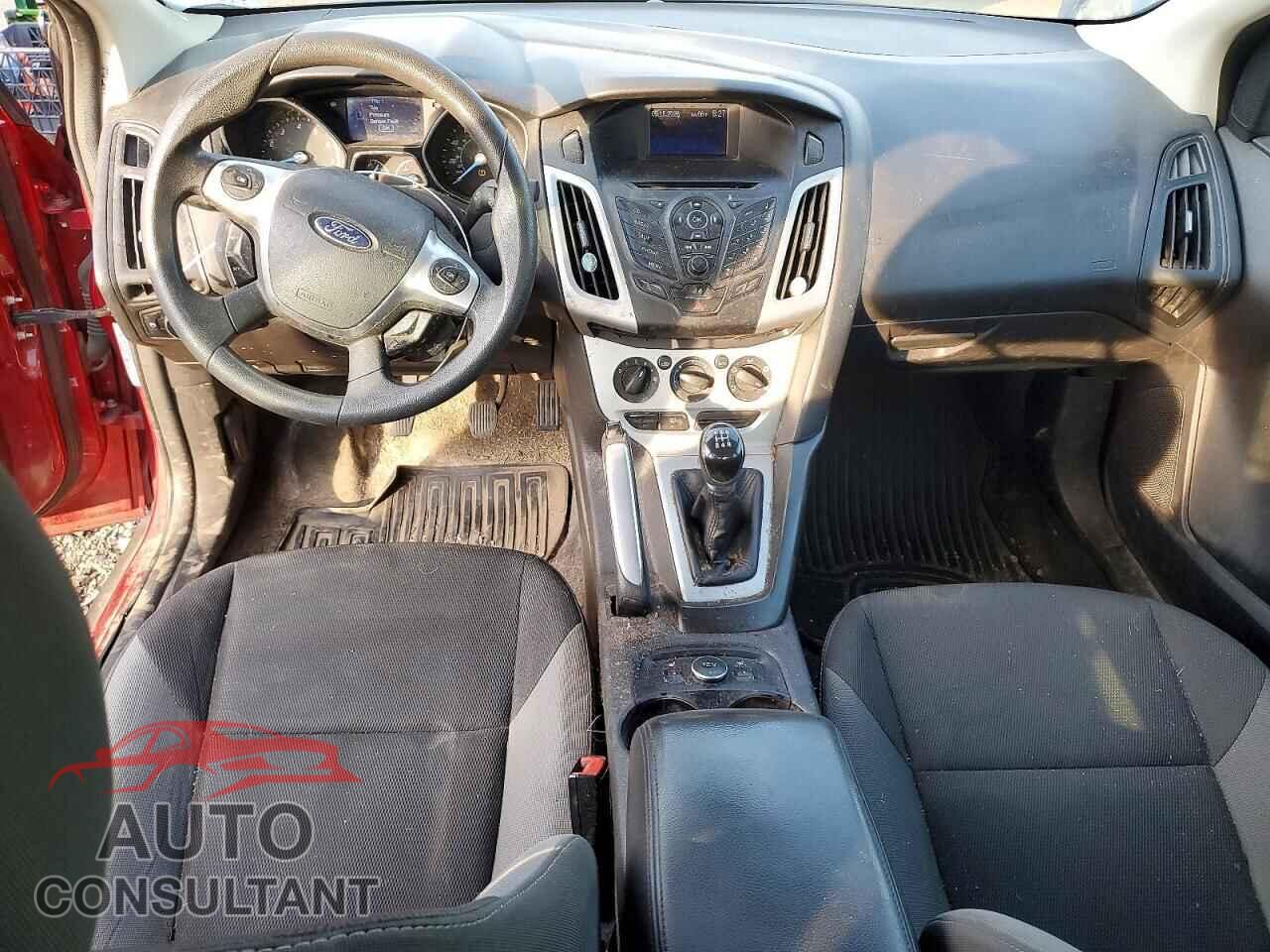 FORD FOCUS 2013 - 1FADP3F24DL159203