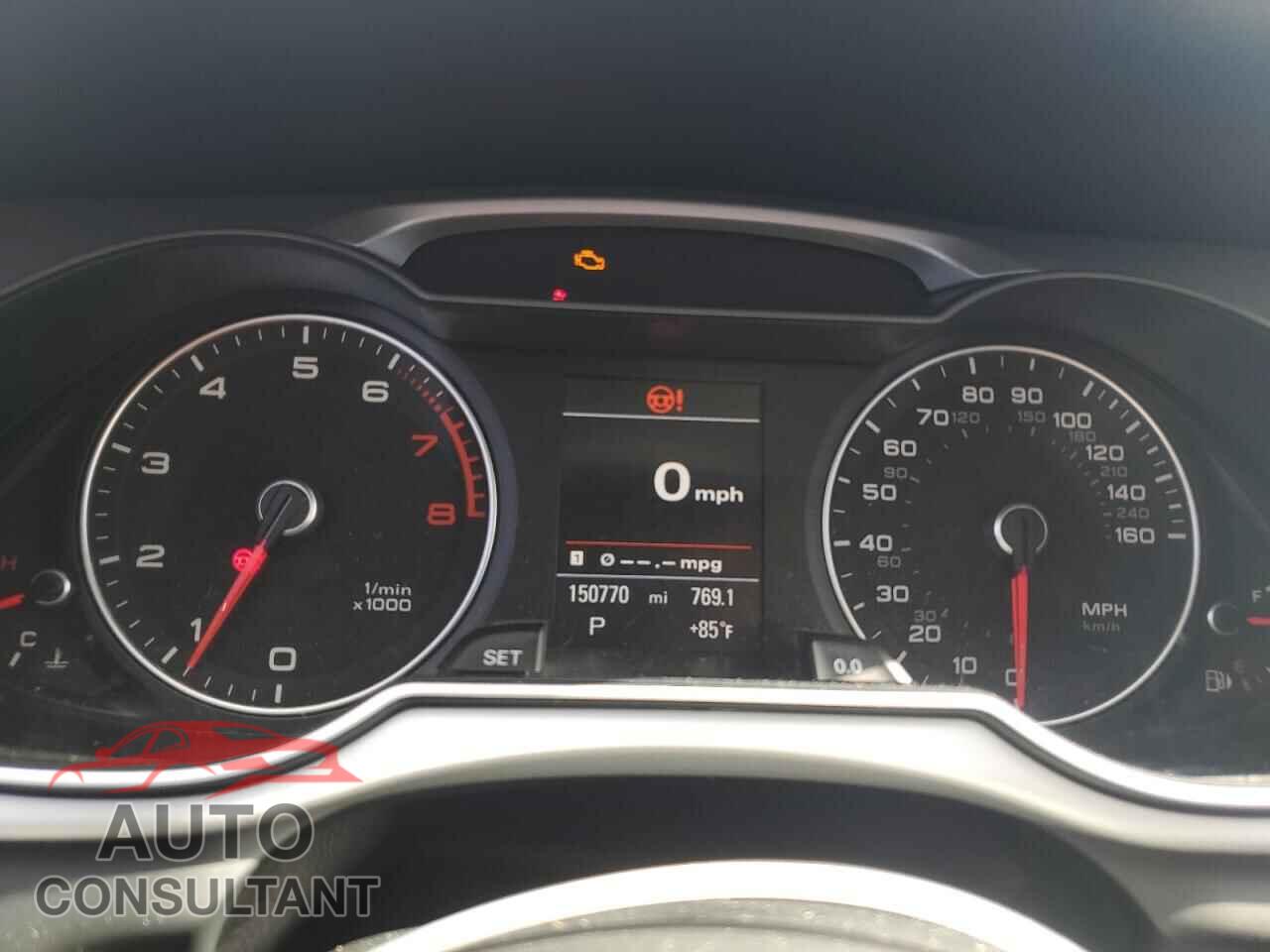 AUDI A4 2016 - WAUEFAFL1GN005357