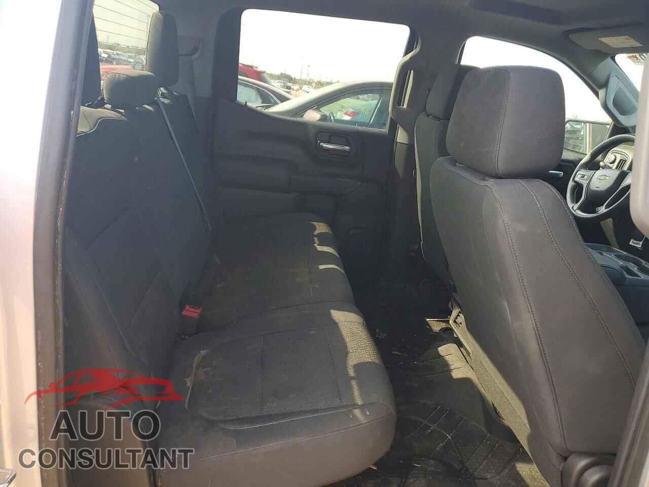 CHEVROLET SILVERADO 2020 - 1GCPYBEH9LZ331886