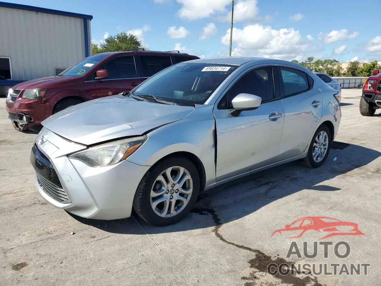 TOYOTA YARIS 2017 - 3MYDLBYV8HY169190
