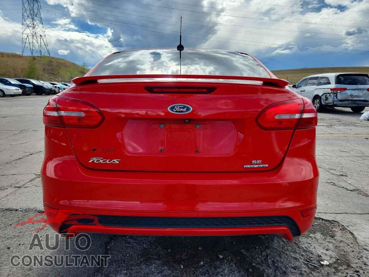FORD FOCUS 2015 - 1FADP3F27FL268631
