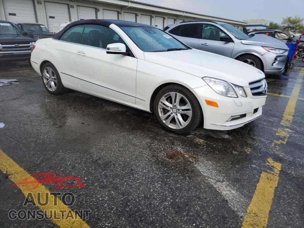 MERCEDES-BENZ E-CLASS 2011 - WDDKK5GFXBF080696