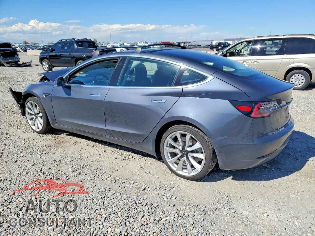 TESLA MODEL 3 2018 - 5YJ3E1EB7JF091009