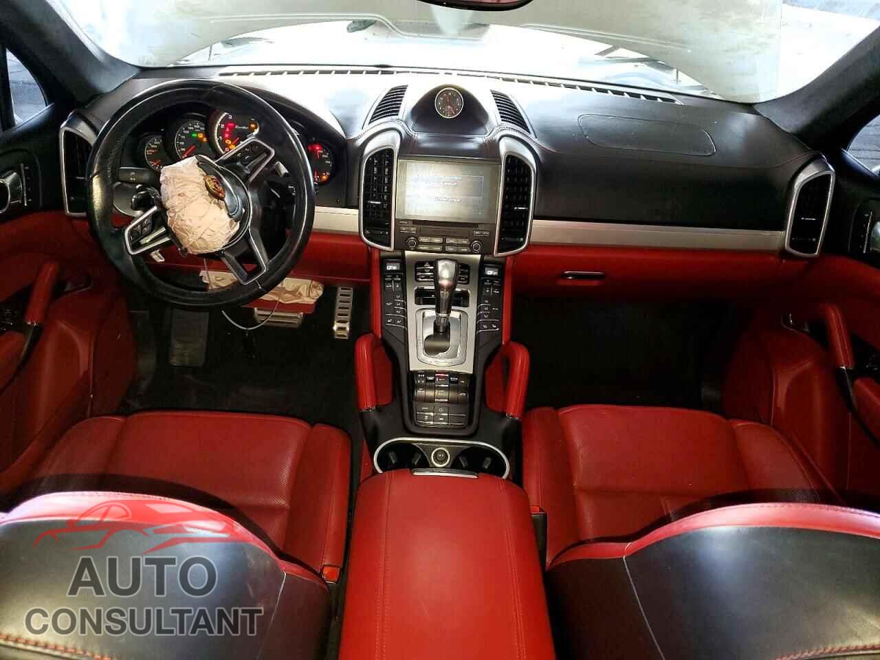 PORSCHE CAYENNE 2017 - WP1AC2A20HLA92436