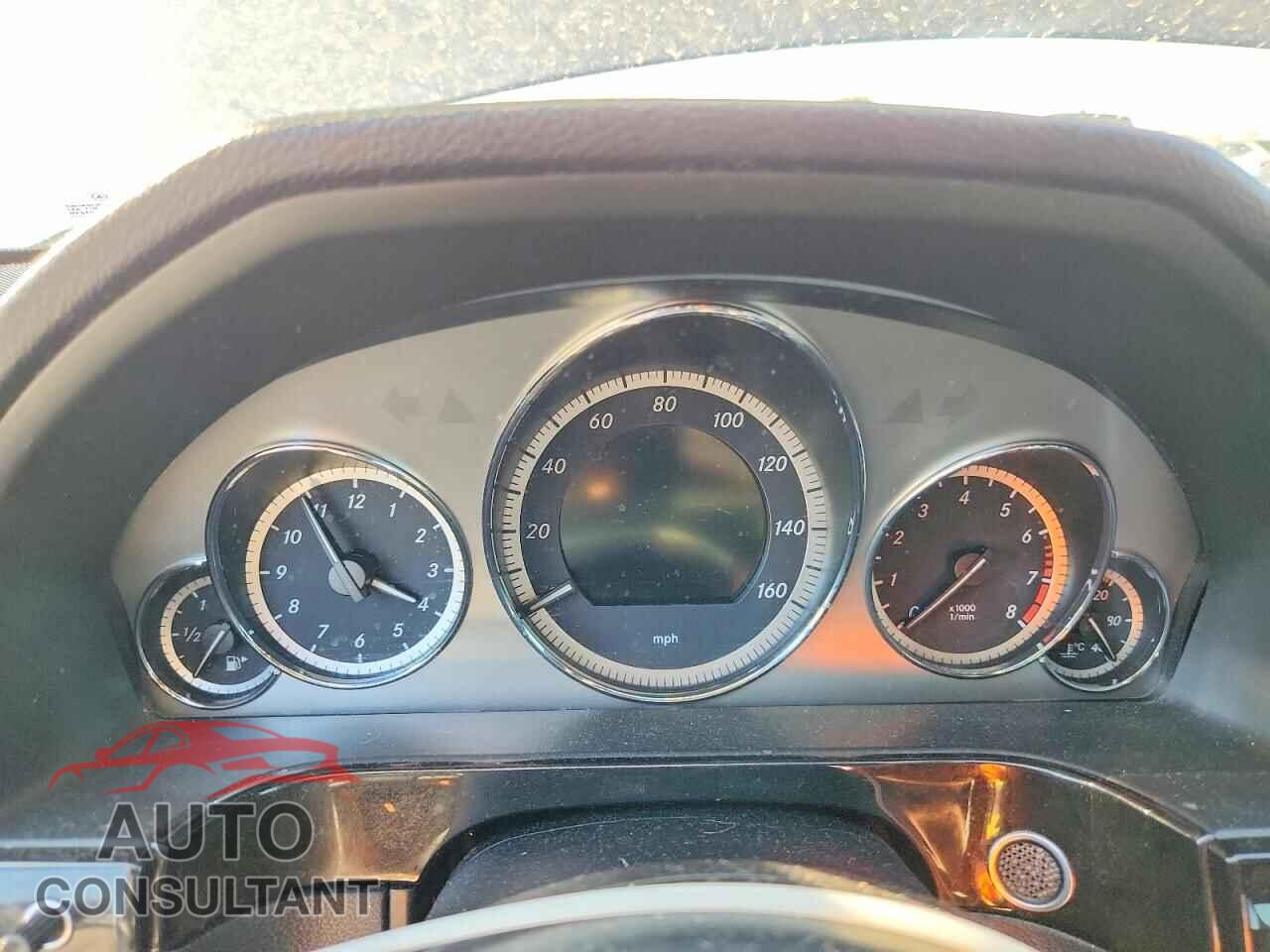 MERCEDES-BENZ E-CLASS 2010 - WDDHF5GB1AA123152