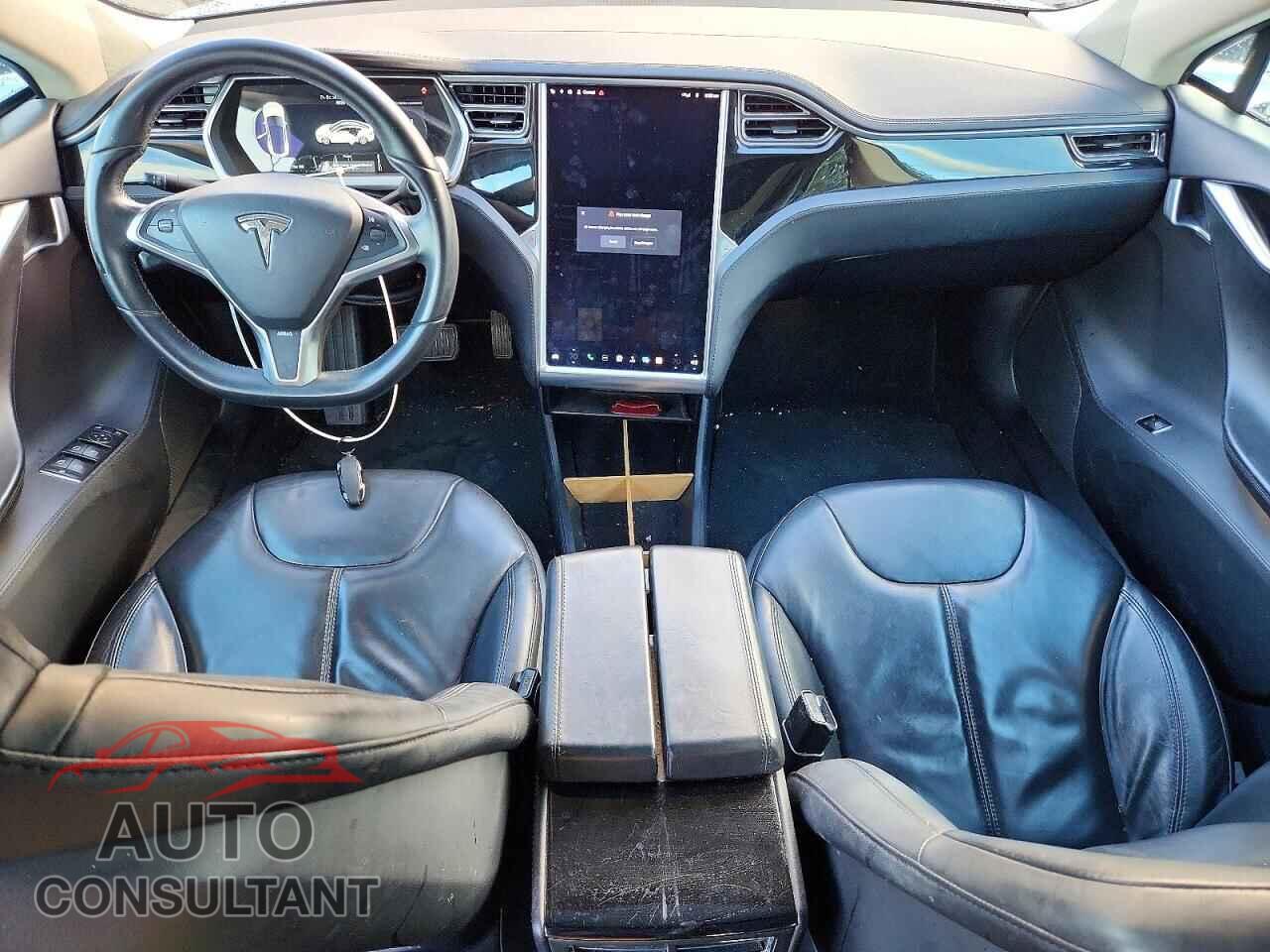 TESLA MODEL S 2013 - 5YJSA1CN2DFP05876