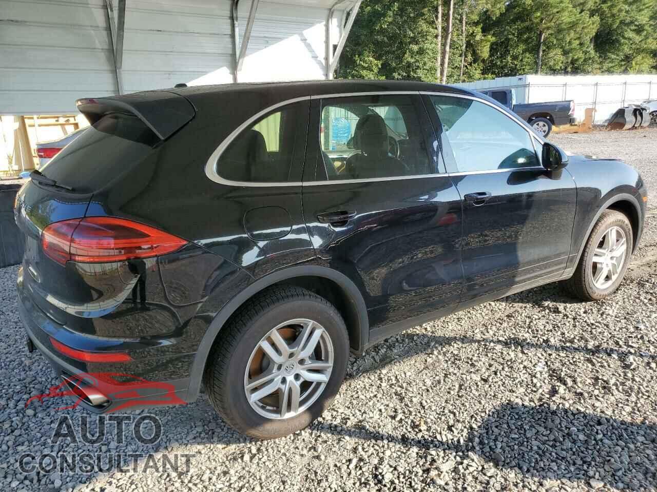 PORSCHE CAYENNE 2016 - WP1AA2A29GKA09810