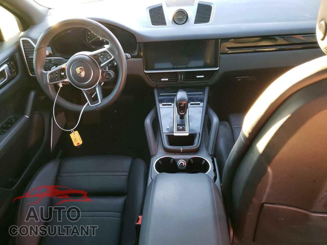 PORSCHE CAYENNE 2019 - WP1AE2AY1KDA51426