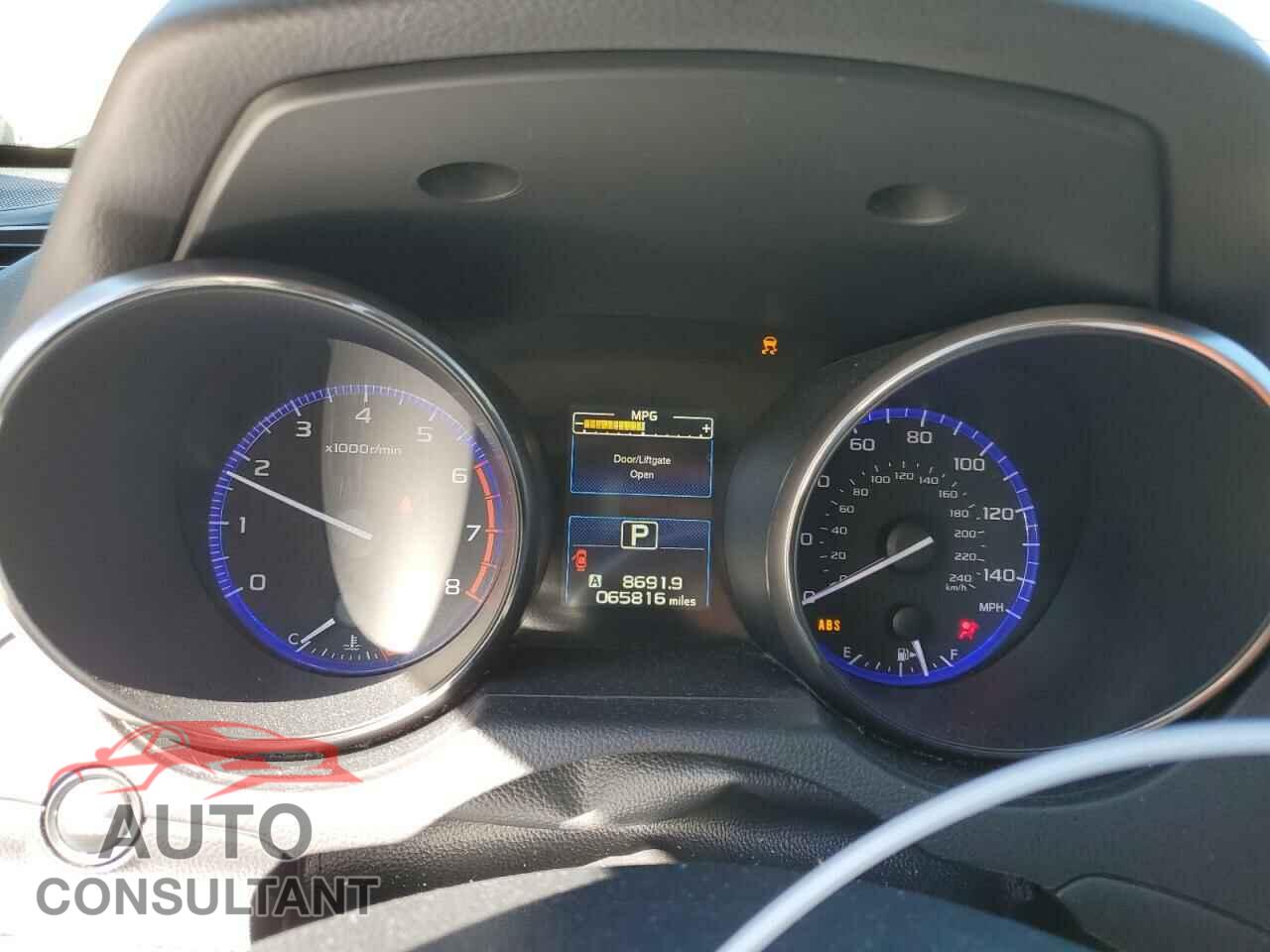 SUBARU OUTBACK 2017 - 4S4BSACC9H3238613