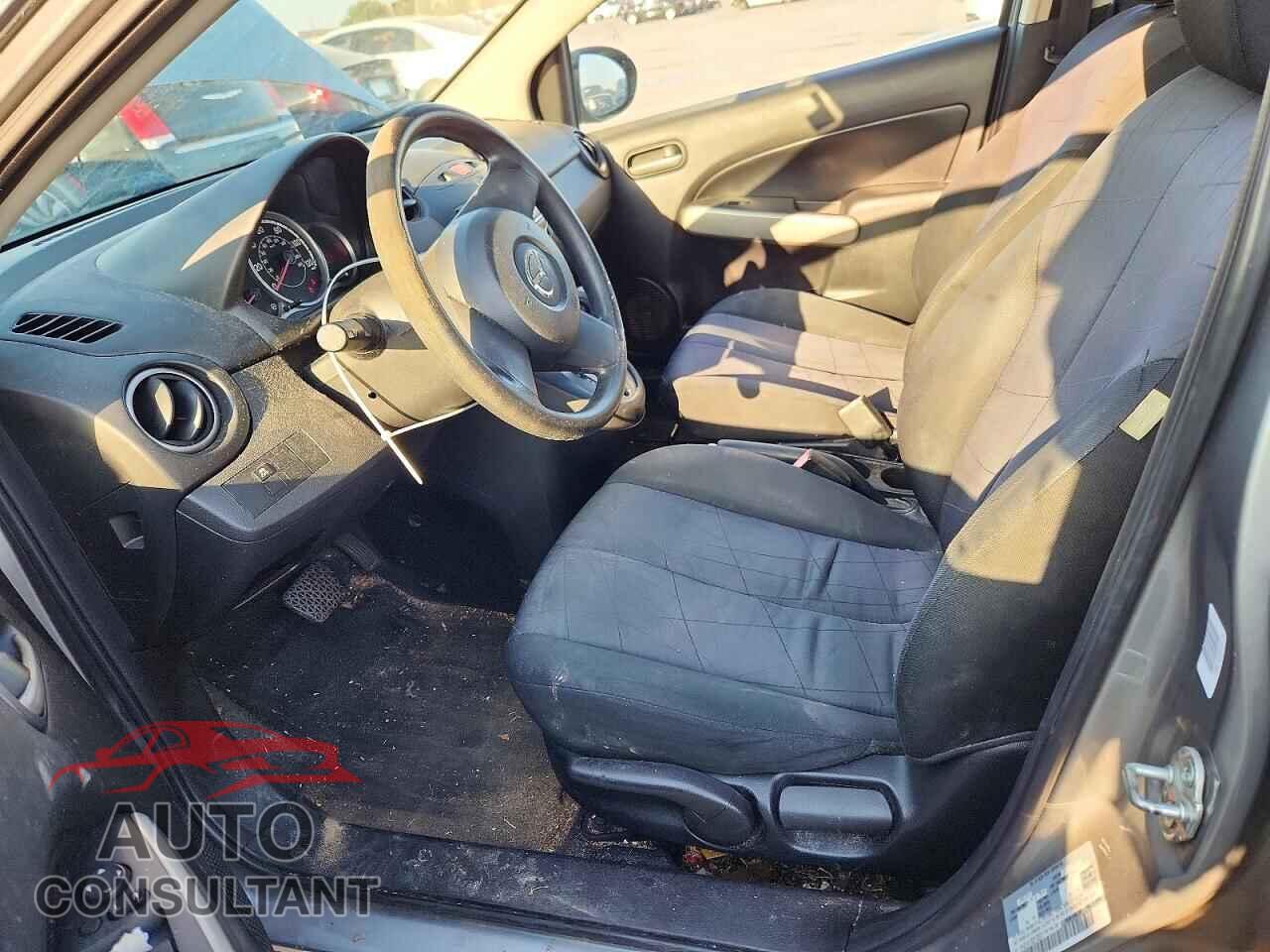 MAZDA 2 2013 - JM1DE1KY7D0170678