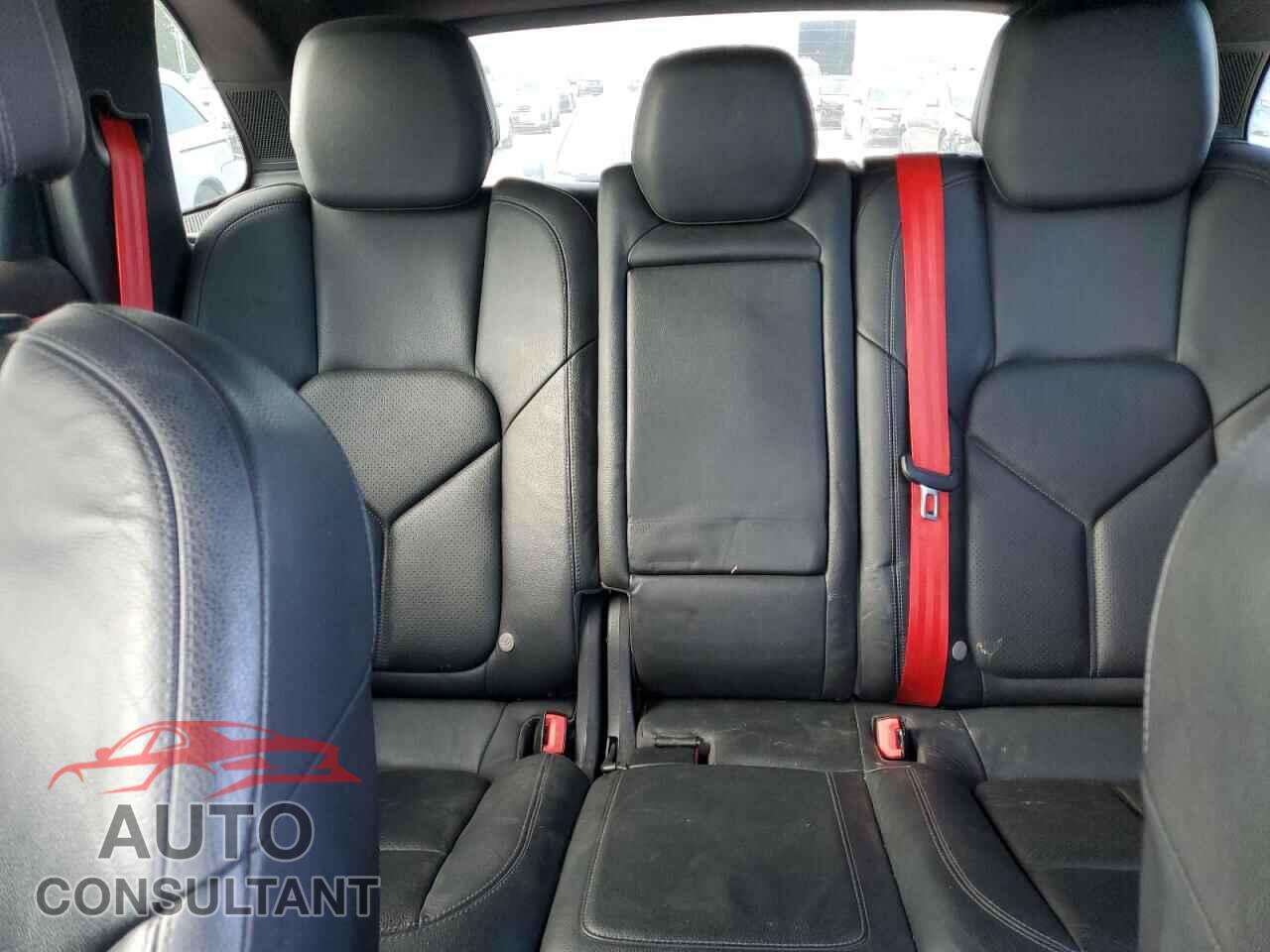 PORSCHE CAYENNE 2014 - WP1AA2A29ELA05960