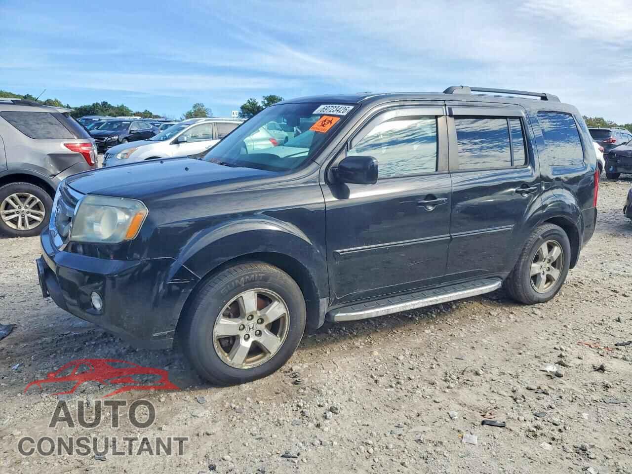 HONDA PILOT 2011 - 5FNYF4H5XBB072885