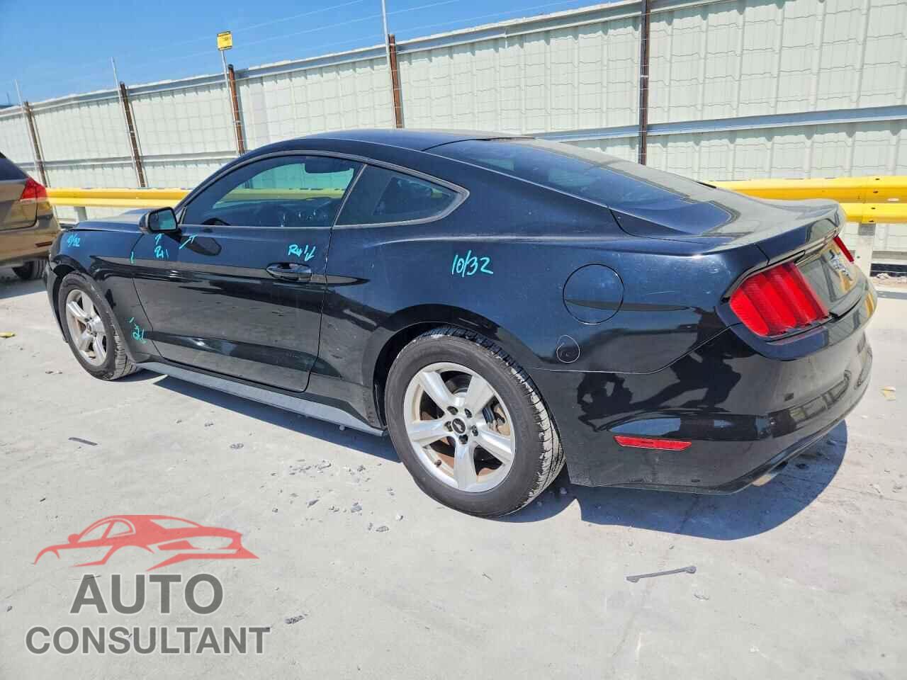 FORD MUSTANG 2015 - 1FA6P8AM7F5385984