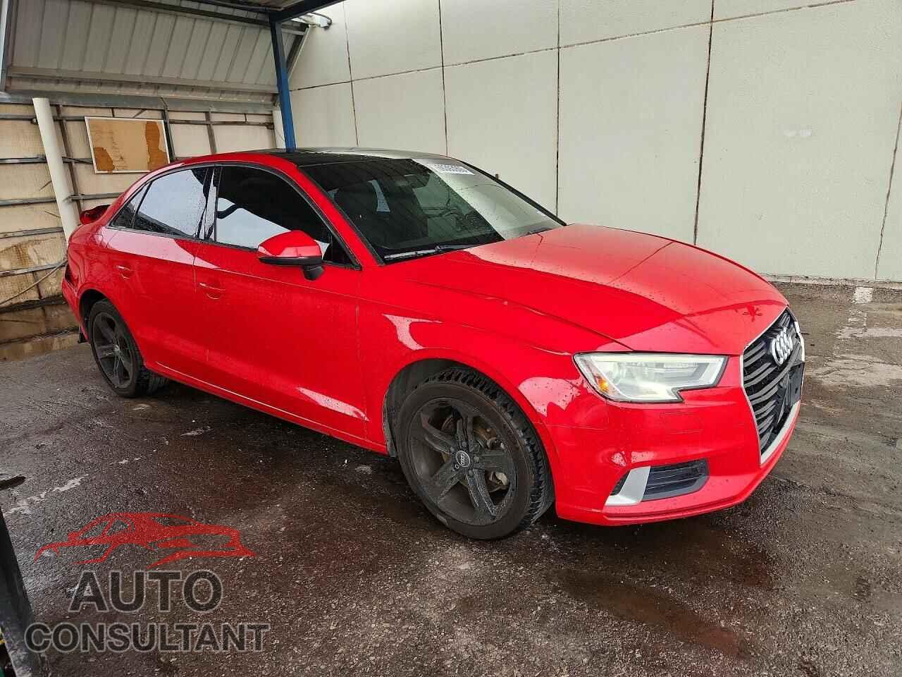 AUDI A3 2018 - WAUAUGFF2J1047794
