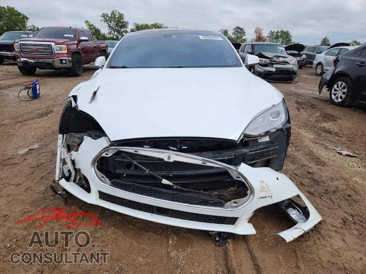 TESLA MODEL S 2016 - 5YJSA1E22GF128502