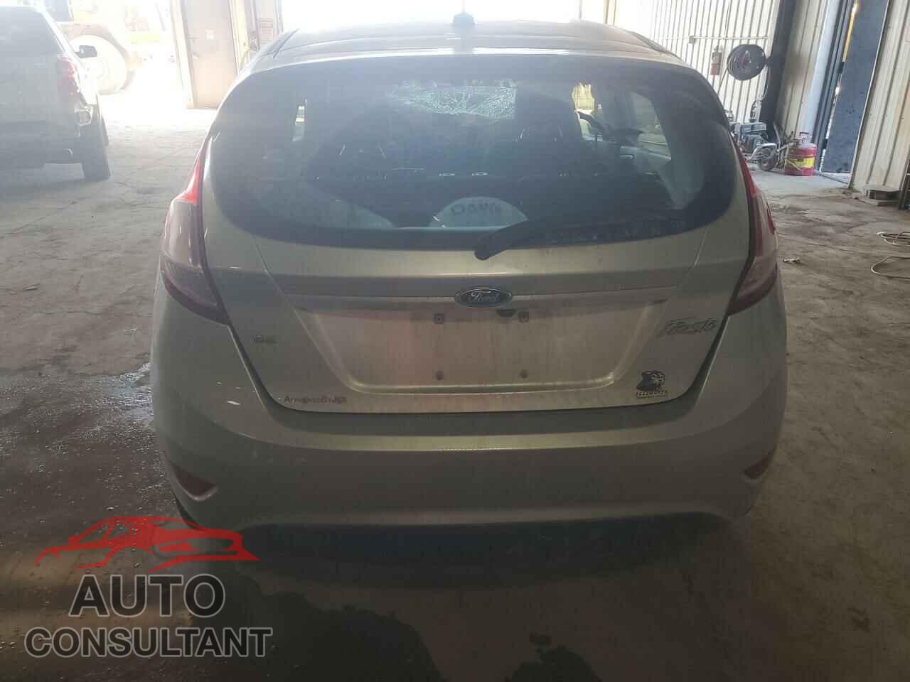 FORD FIESTA 2019 - 3FADP4EJ5KM156434