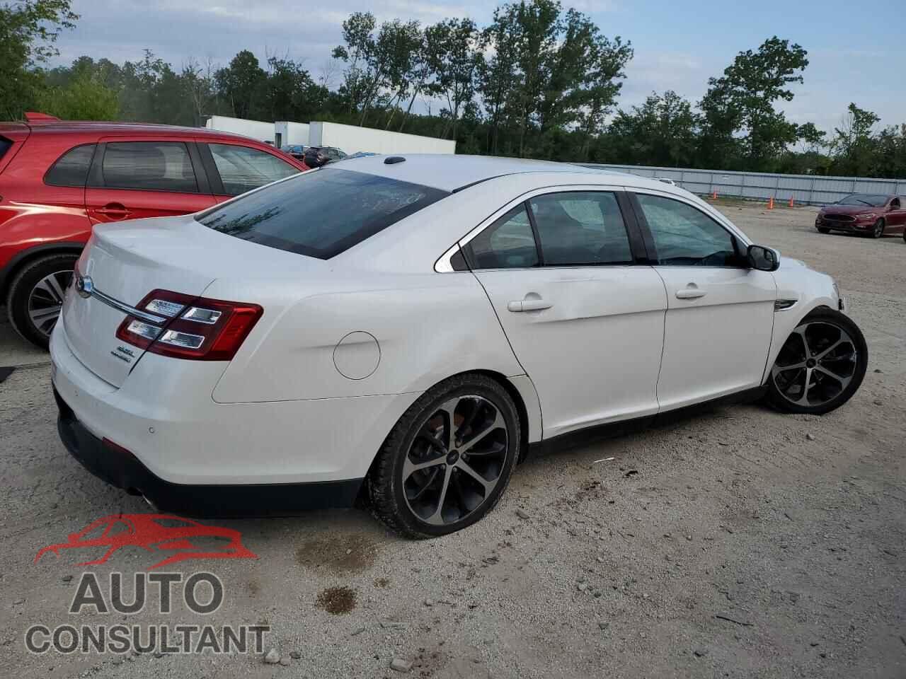 FORD TAURUS 2015 - 1FAHP2E87FG166921