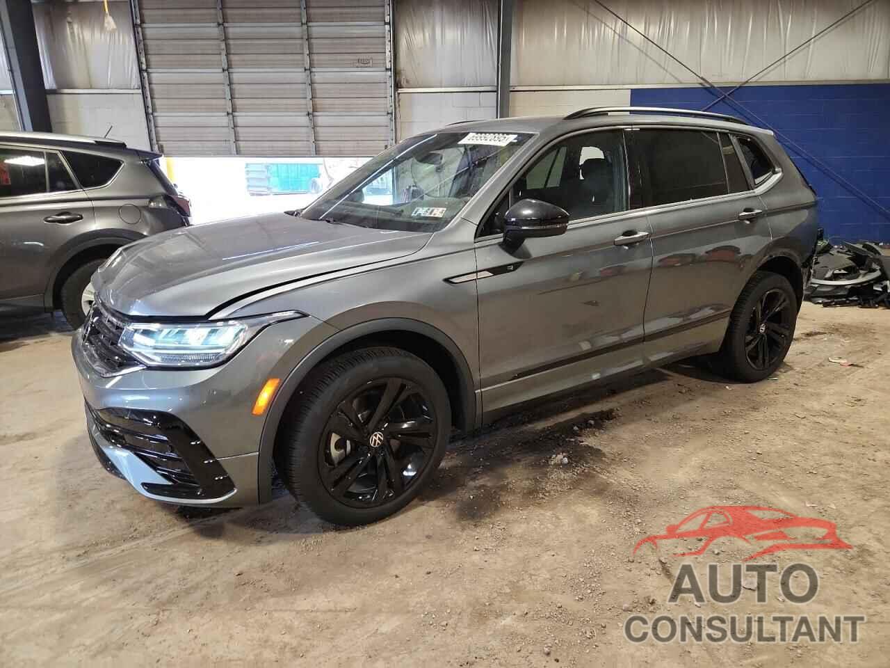VOLKSWAGEN TIGUAN 2023 - 3VVCB7AX4PM094923