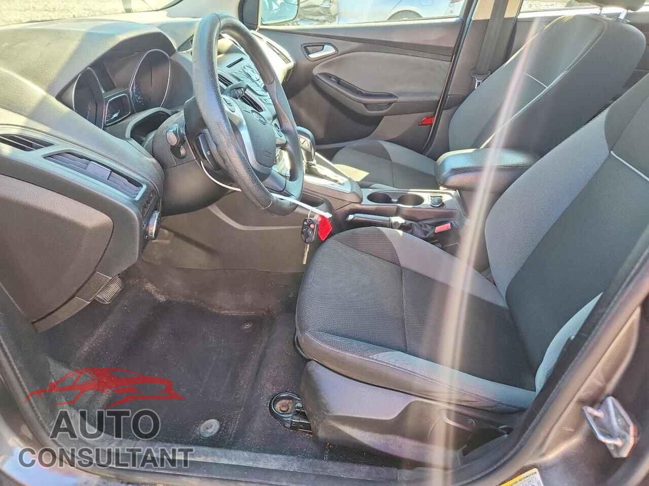 FORD FOCUS 2013 - 1FADP3F23DL293927