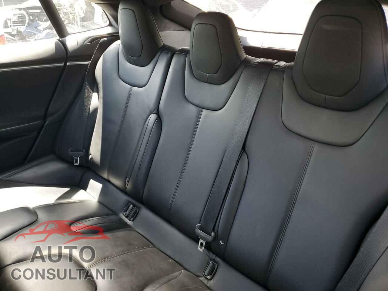 TESLA MODEL S 2016 - 5YJSA1E21GF175469