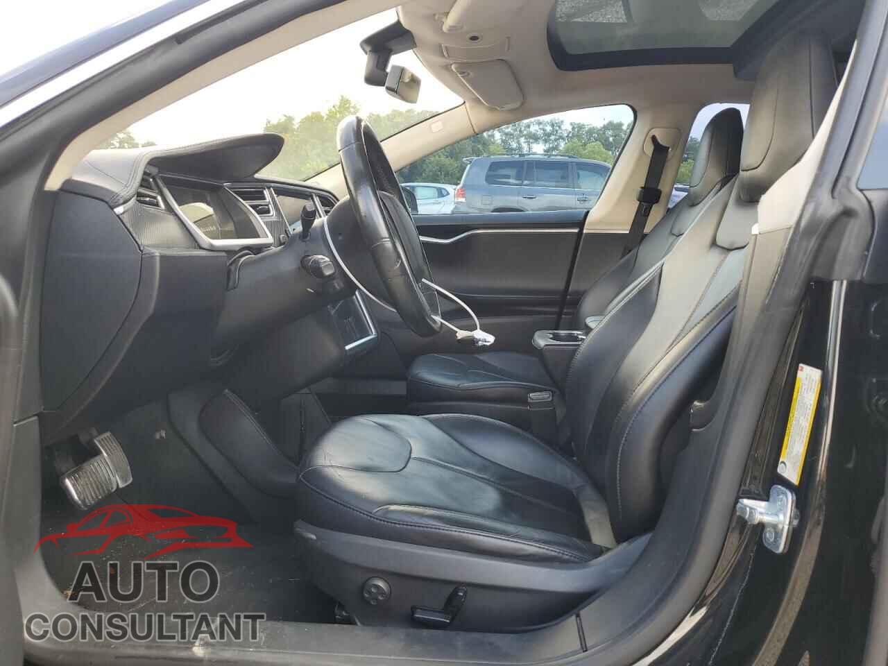 TESLA MODEL S 2013 - 5YJSA1CG4DFP20395