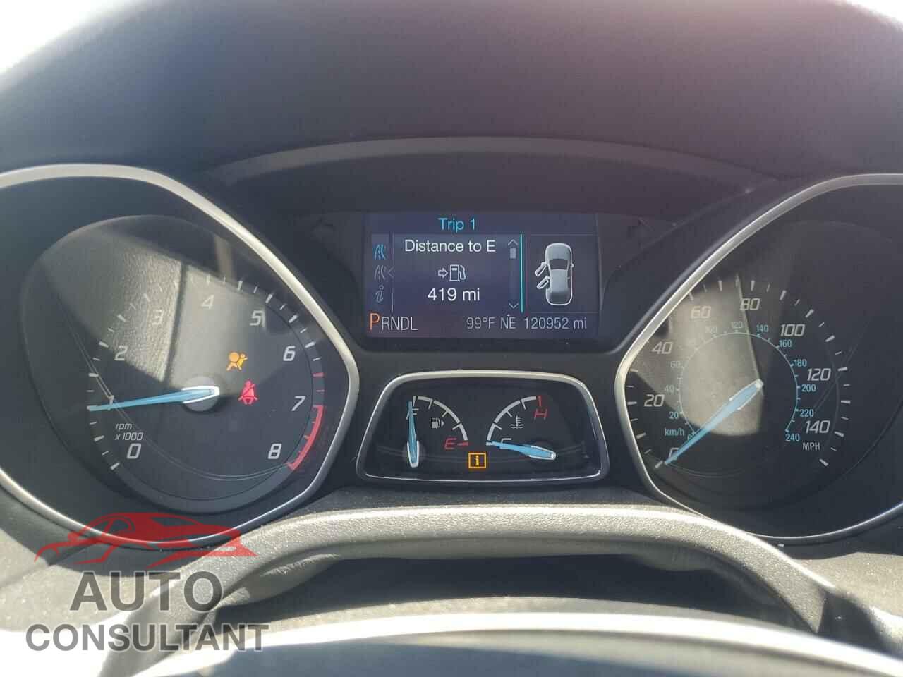 FORD FOCUS 2014 - 1FADP3F28EL111897