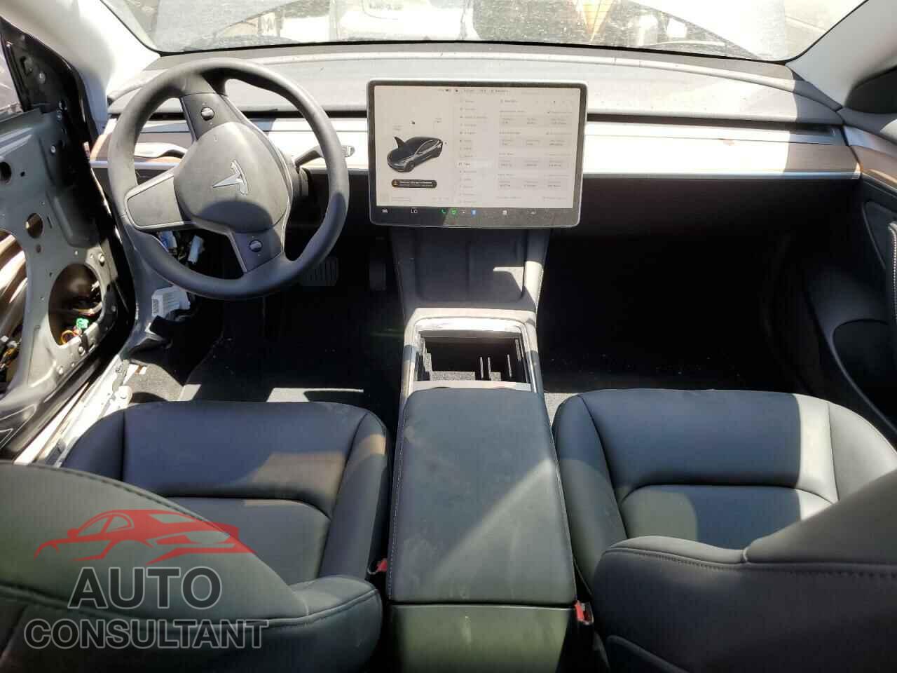 TESLA MODEL 3 2023 - 5YJ3E1EA7PF684496