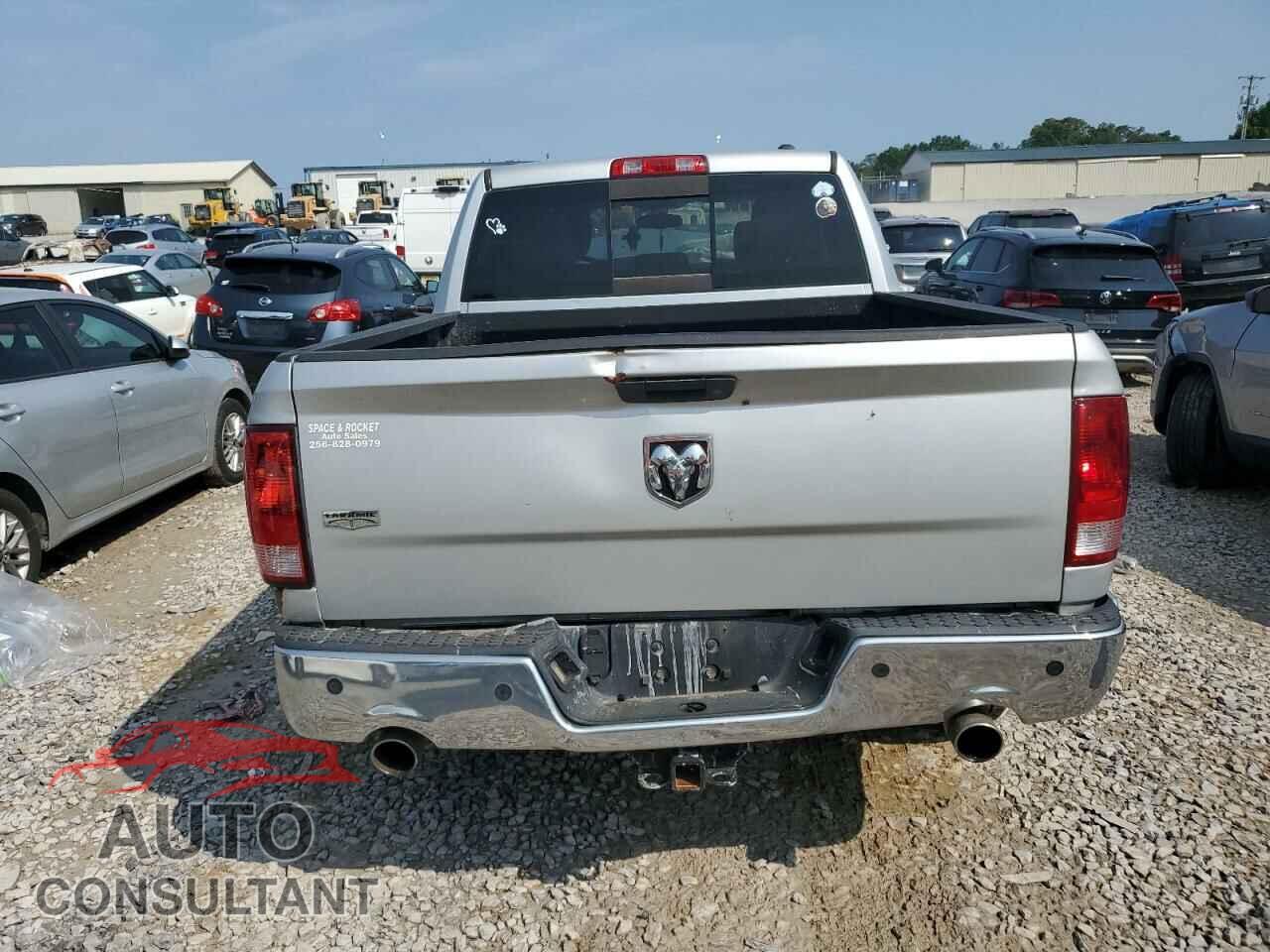 DODGE RAM 1500 2012 - 1C6RD6NT8CS182094
