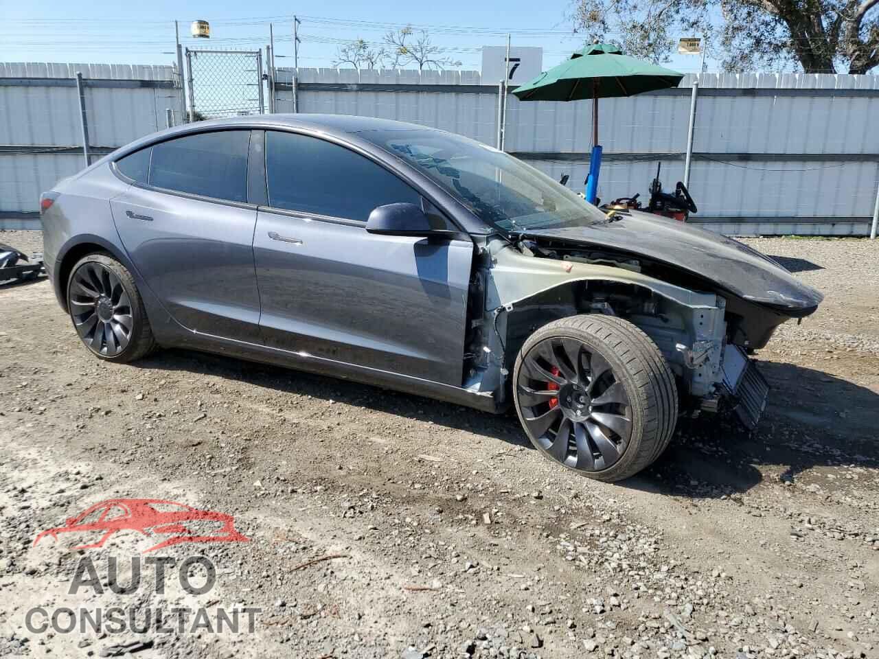 TESLA MODEL 3 2023 - 5YJ3E1EC0PF696331