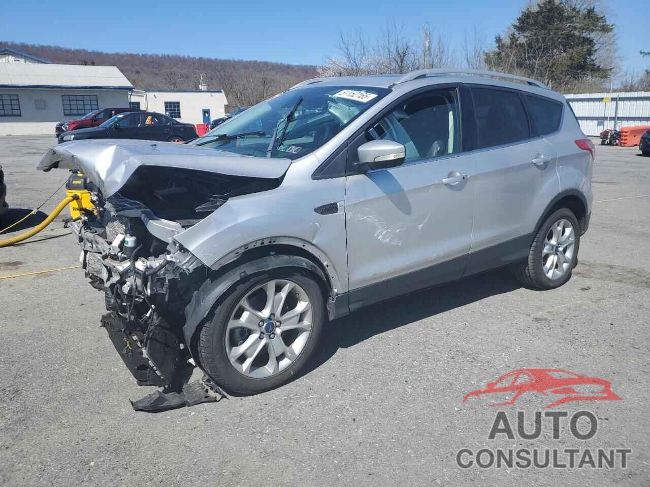 FORD ESCAPE 2016 - 1FMCU9J9XGUB87572