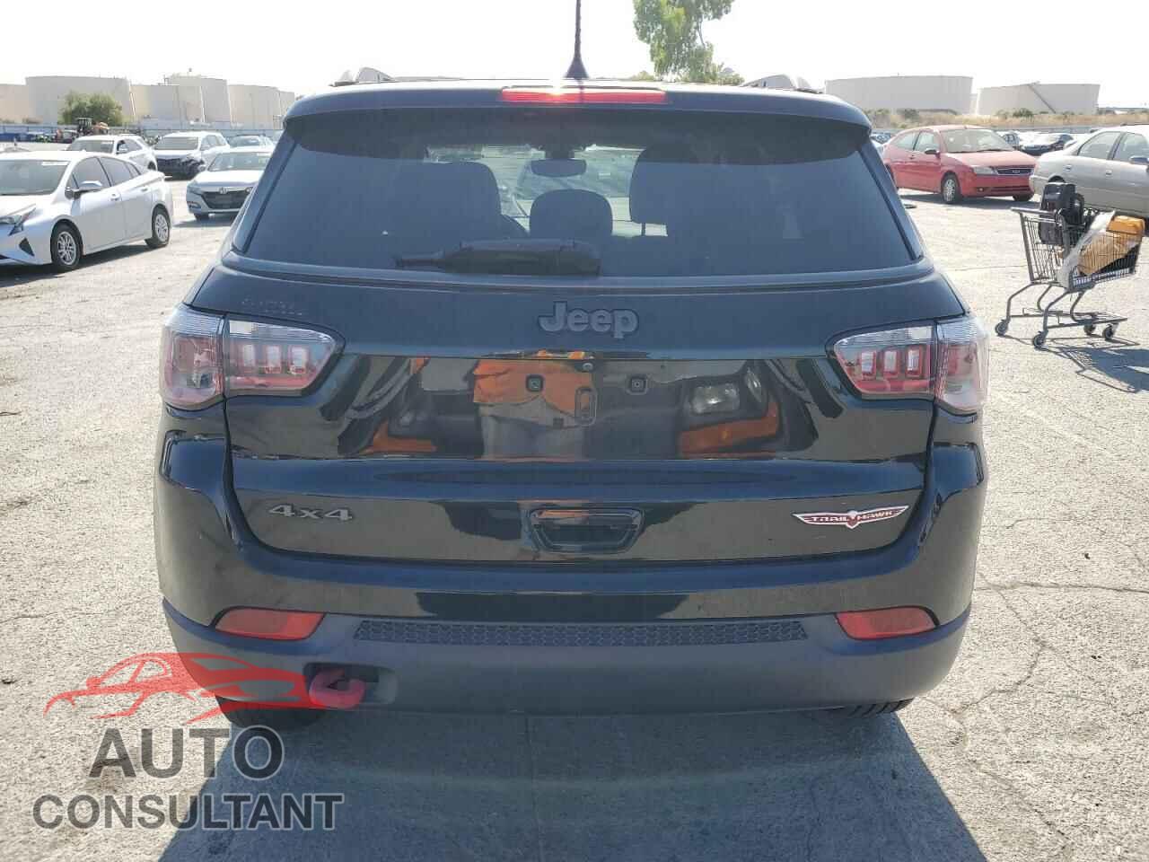 JEEP COMPASS 2017 - 3C4NJDDB1HT689762