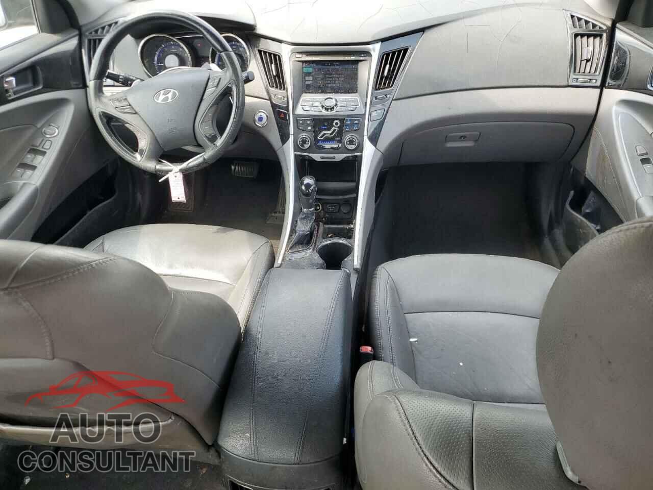 HYUNDAI SONATA 2011 - 5NPEC4AB4BH232529