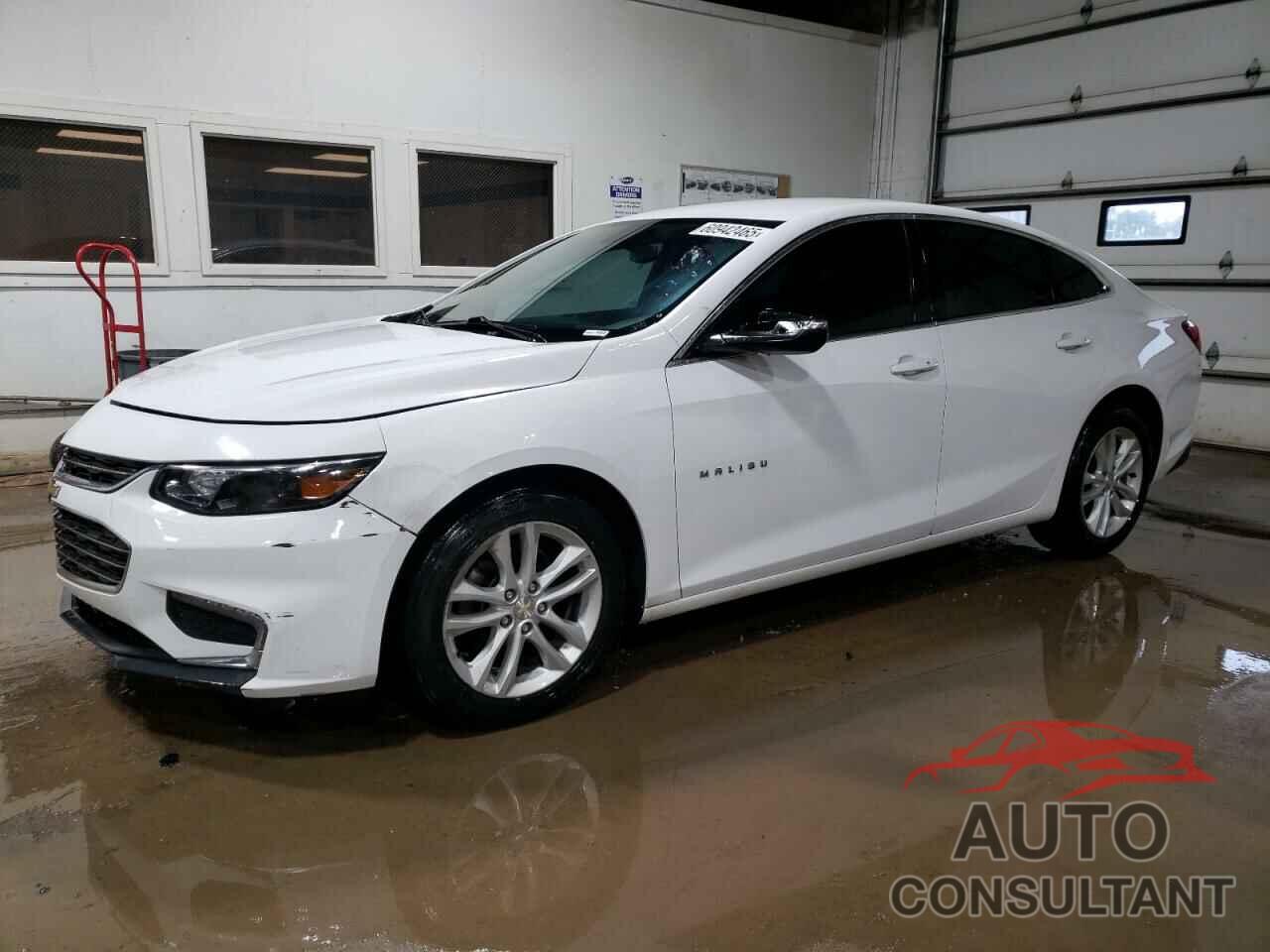 CHEVROLET MALIBU 2018 - 1G1ZD5ST7JF190323