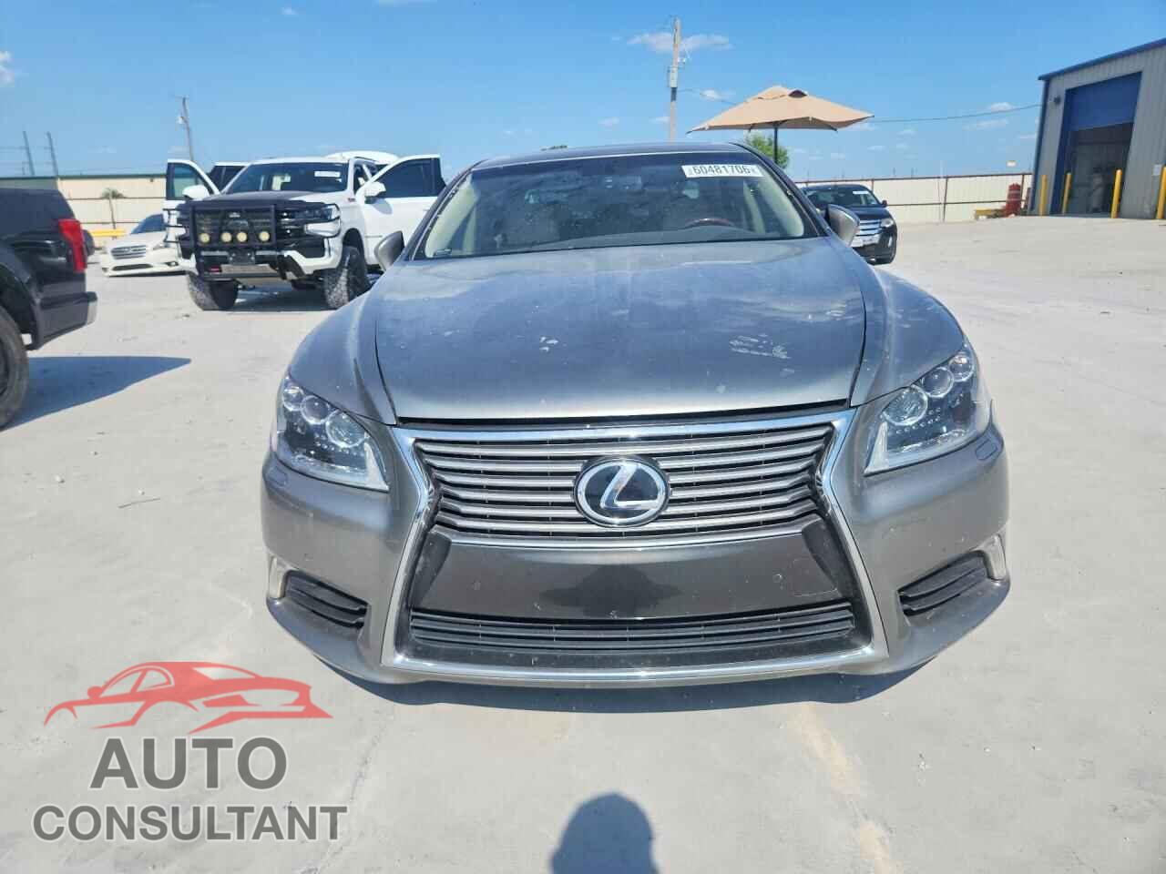 LEXUS LS460 2016 - JTHGL5EFXG5055891