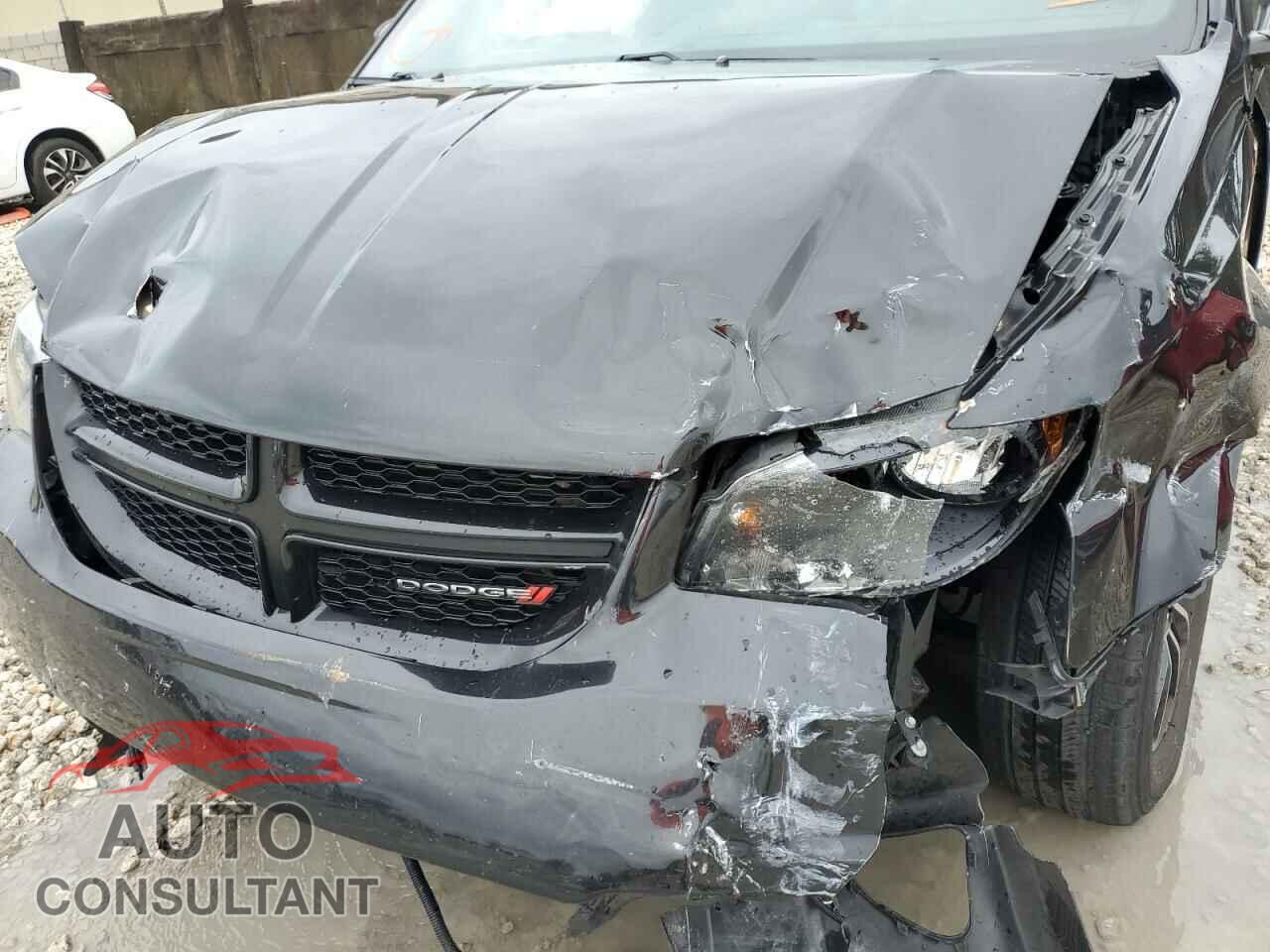 DODGE CARAVAN 2018 - 2C4RDGEG4JR201997