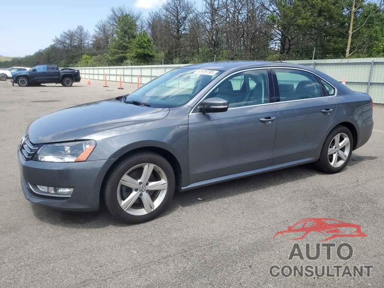 VOLKSWAGEN PASSAT 2015 - 1VWAT7A31FC113392