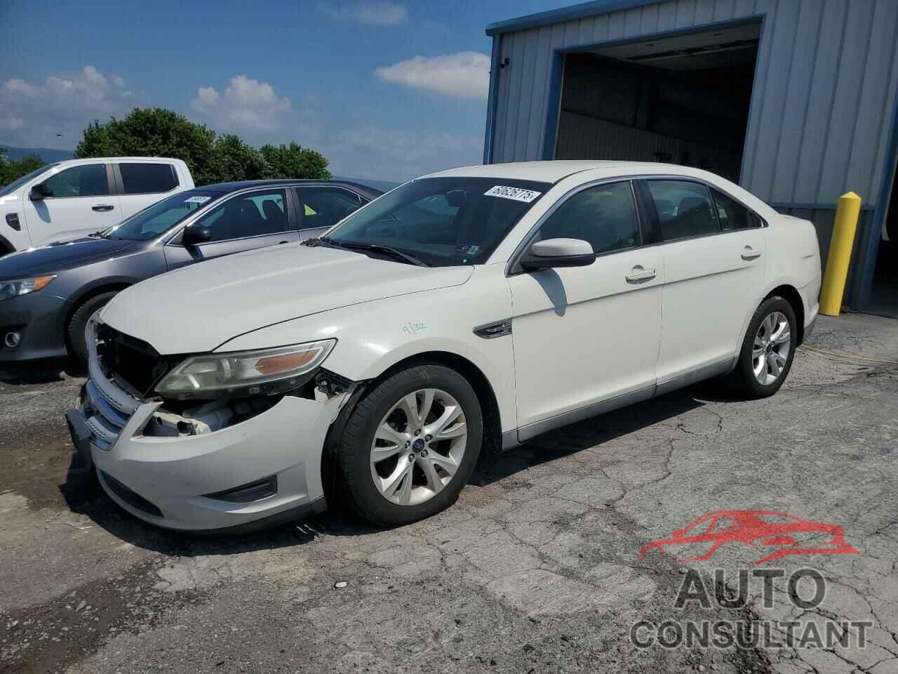FORD TAURUS 2011 - 1FAHP2EW8BG172302