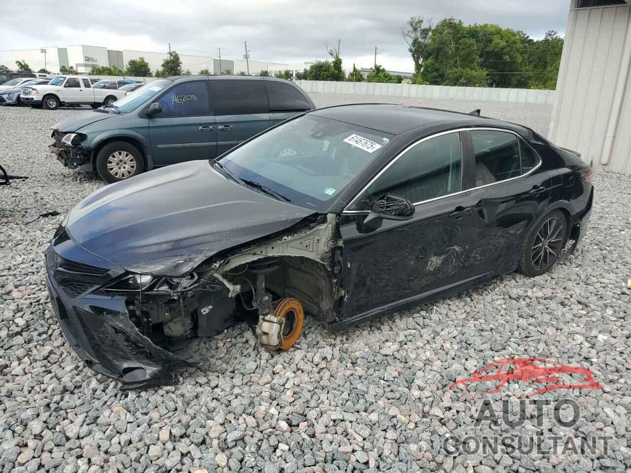 TOYOTA CAMRY 2021 - 4T1G11AK8MU463676