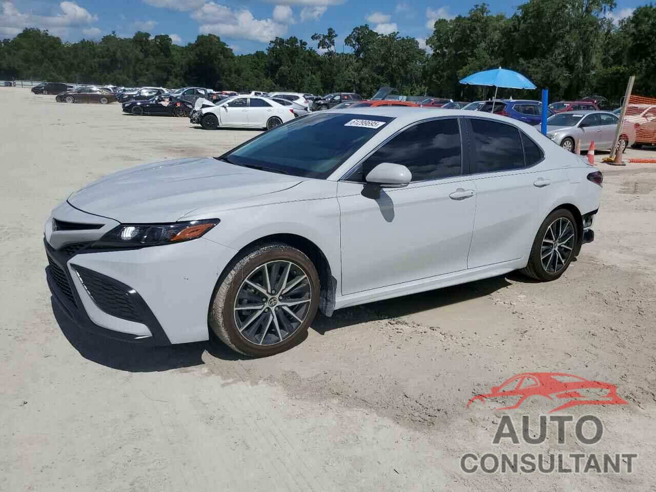 TOYOTA CAMRY 2024 - 4T1G11AK0RU220483
