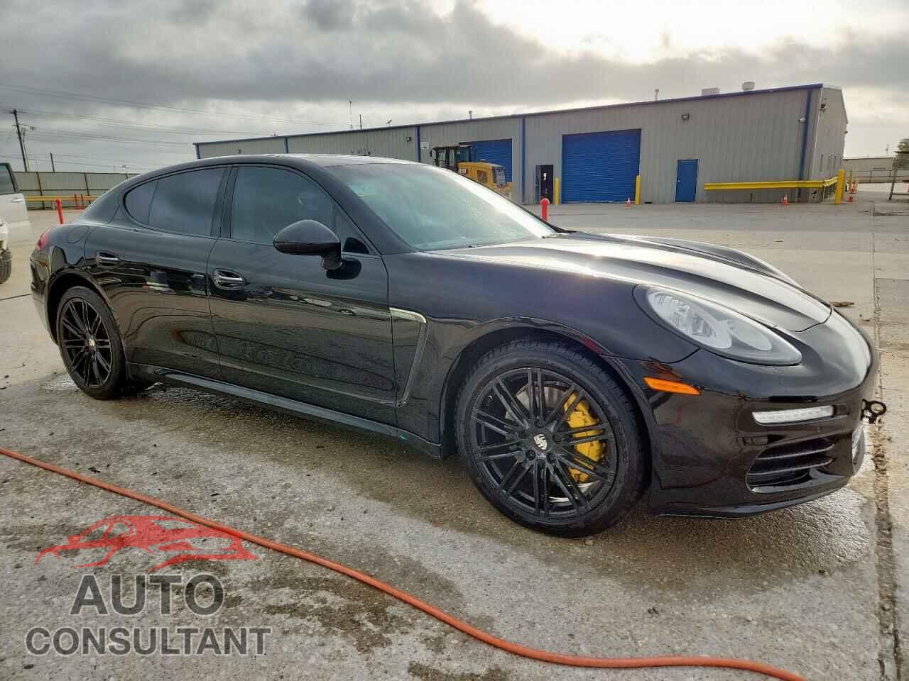 PORSCHE PANAMERA 2015 - WP0AA2A78FL003549