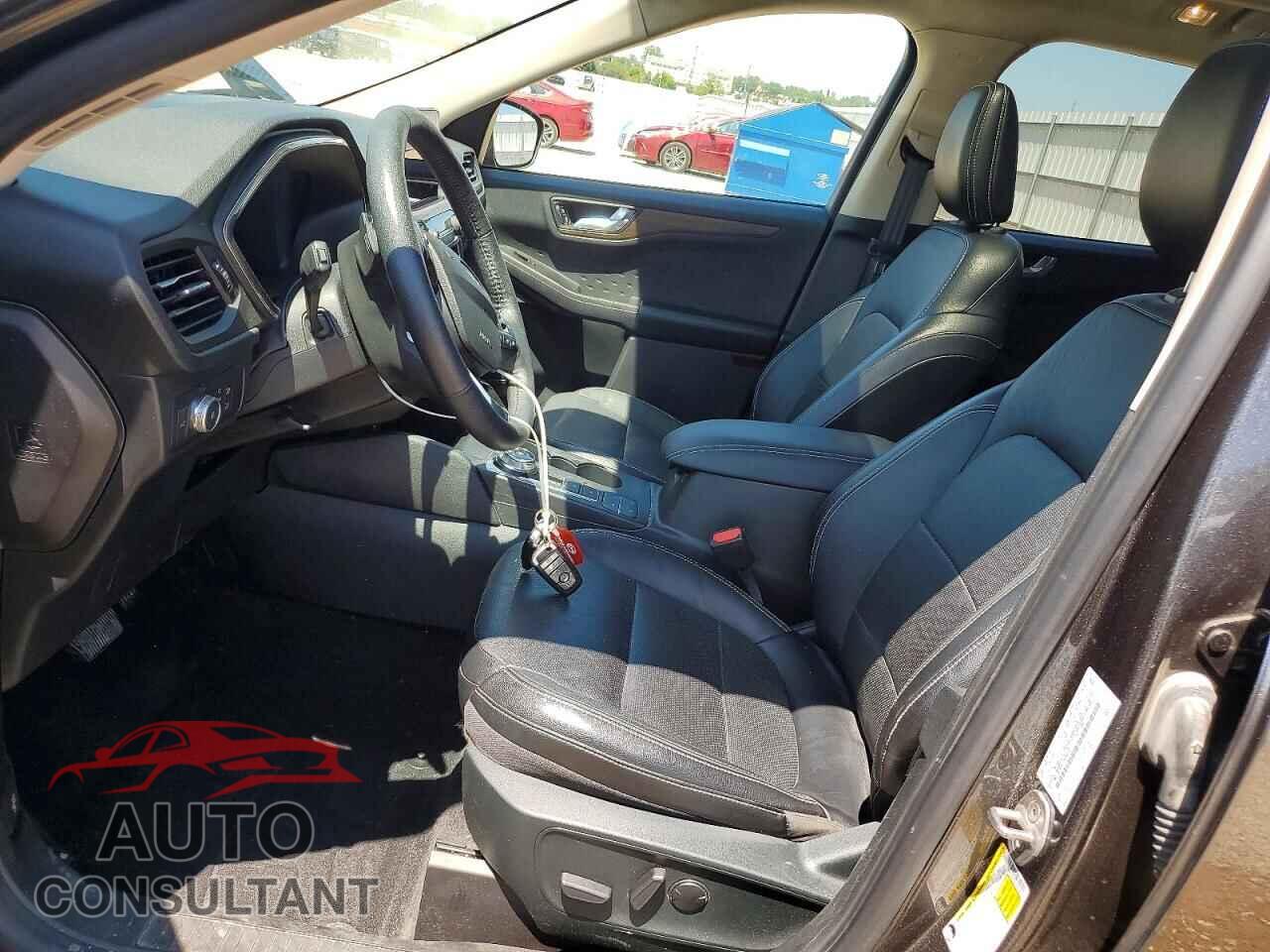 FORD ESCAPE 2020 - 1FMCU9J93LUA35014