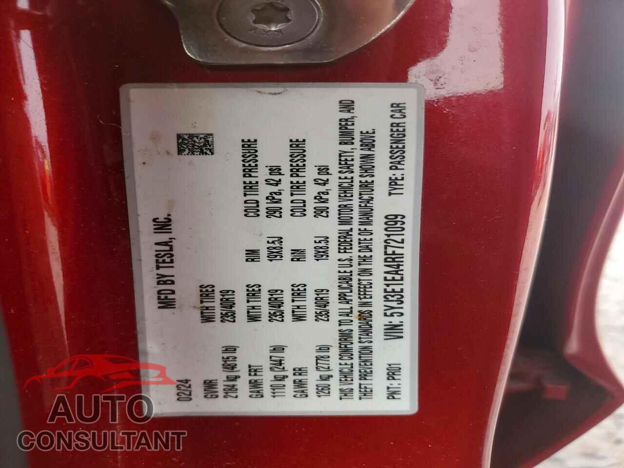 TESLA MODEL 3 2024 - 5YJ3E1EA4RF721099