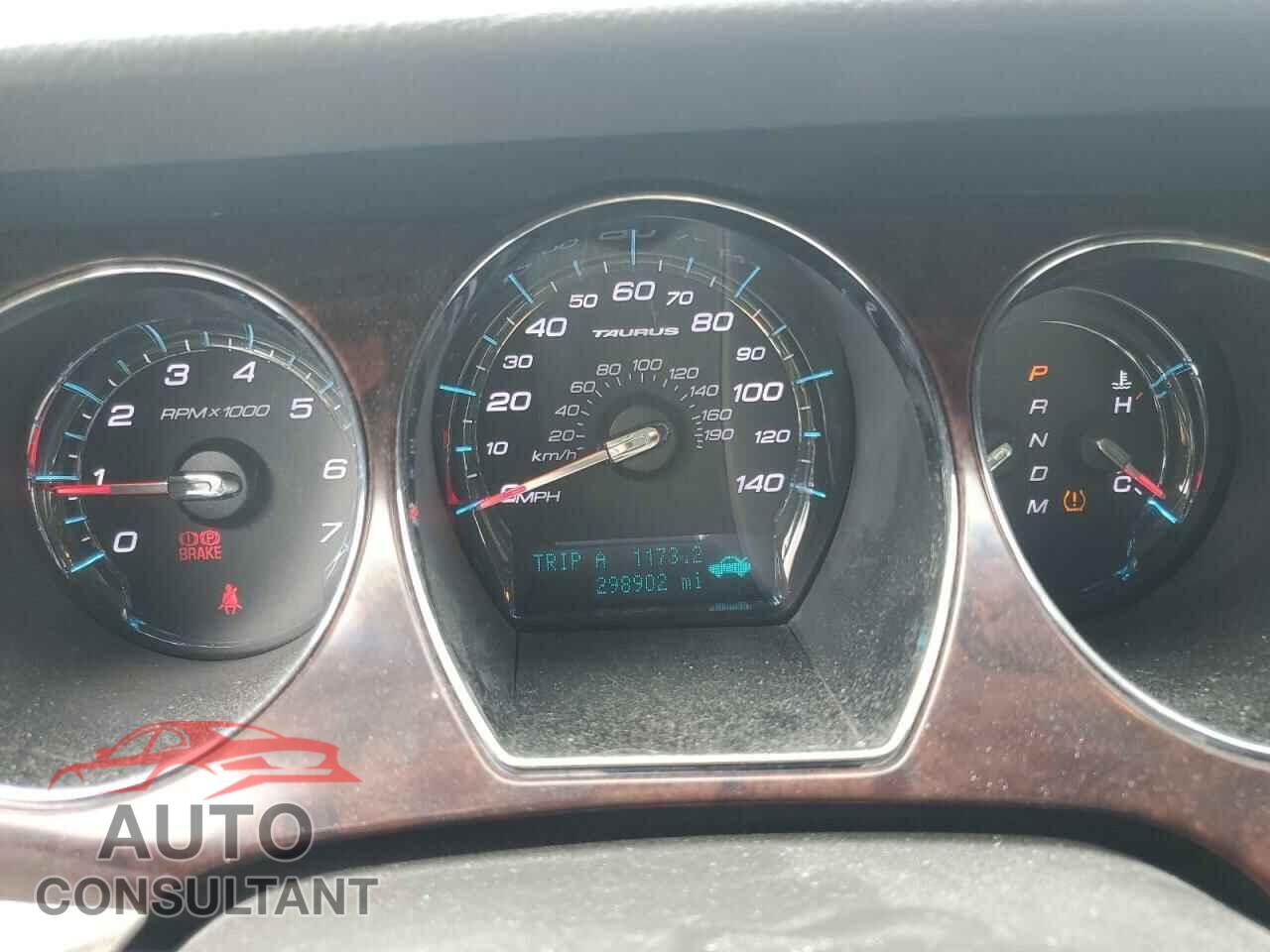 FORD TAURUS 2010 - 1FAHP2FW9AG162584