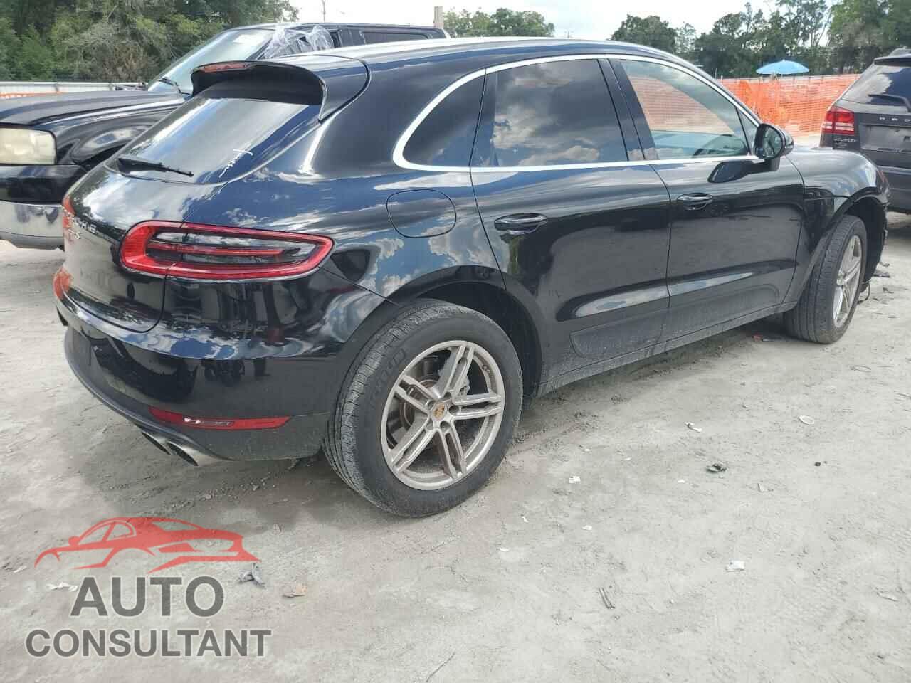 PORSCHE MACAN 2015 - WP1AB2A58FLB41747