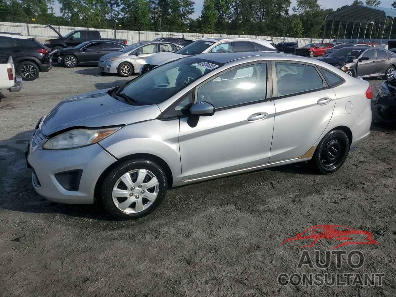 FORD FIESTA 2013 - 3FADP4AJ9DM140665