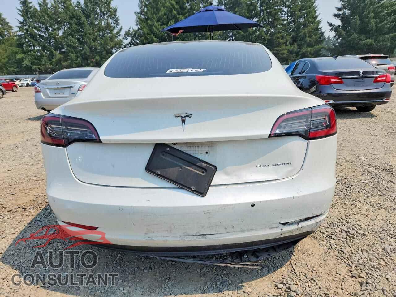 TESLA MODEL 3 2020 - 5YJ3E1EB0LF667767